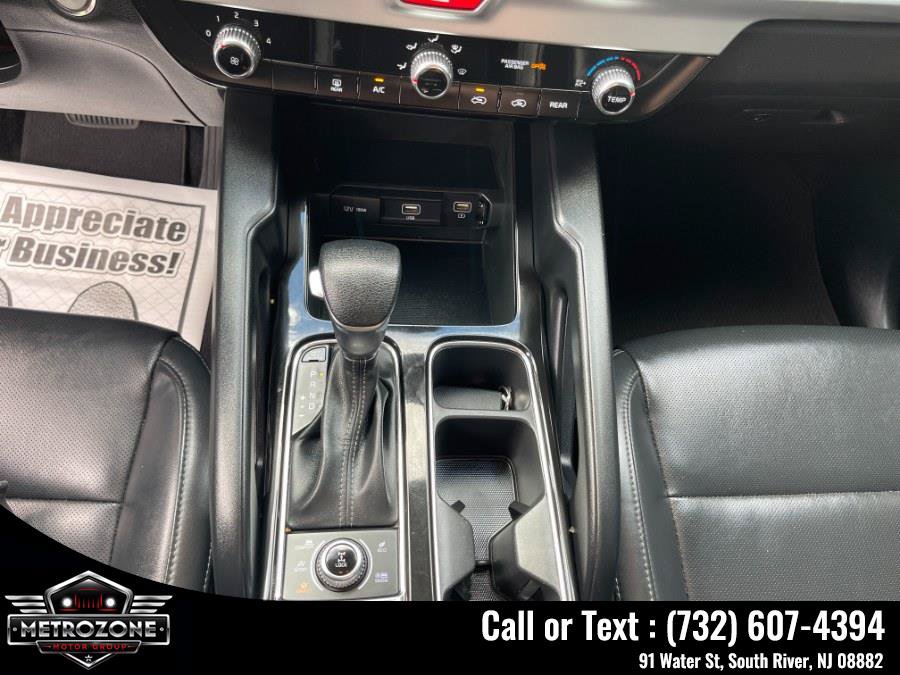 Used 2021 Kia Telluride LX AWD/4WD image 30