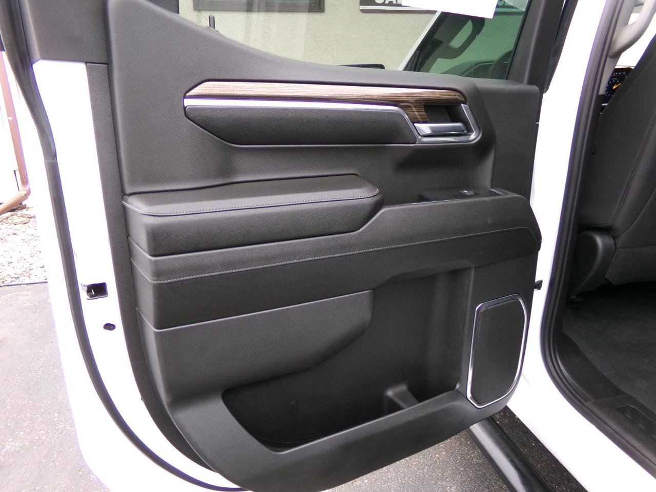 Used 2023 Chevrolet Silverado 1500 LT w/ Work Truck Package image 40