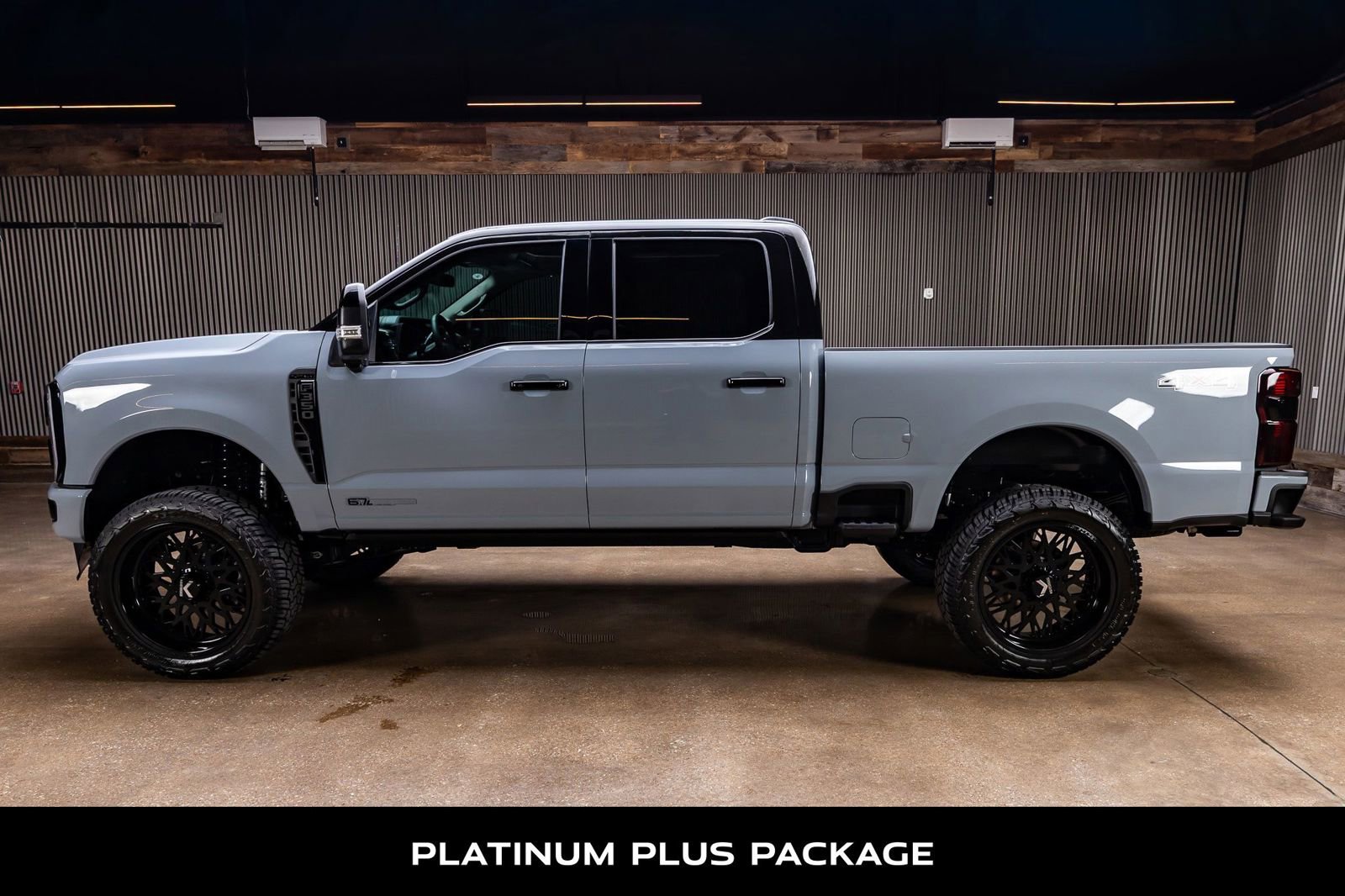 Used 2026 Ford F350 Platinum w/ Platinum Plus Package AWD/4WD image 6
