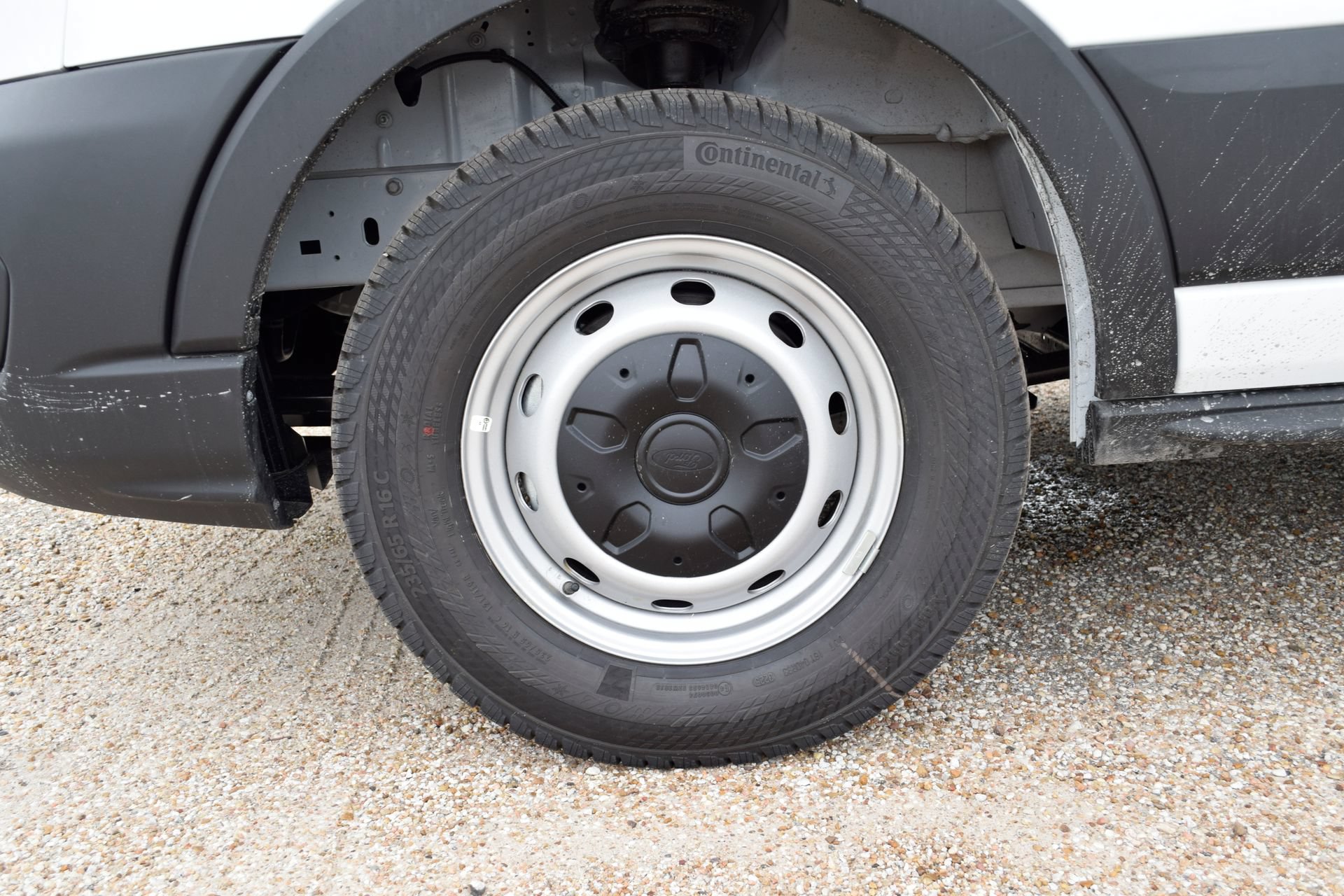 New 2026 Ford Transit 150 Low Roof RWD image 24