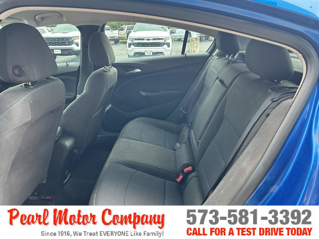 Certified 2018 Chevrolet Cruze LT FWD image 19
