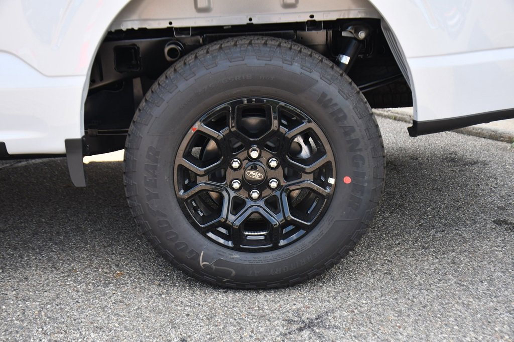 New 2025 Ford F150 XLT w/ Equipment Group 302A MID image 20