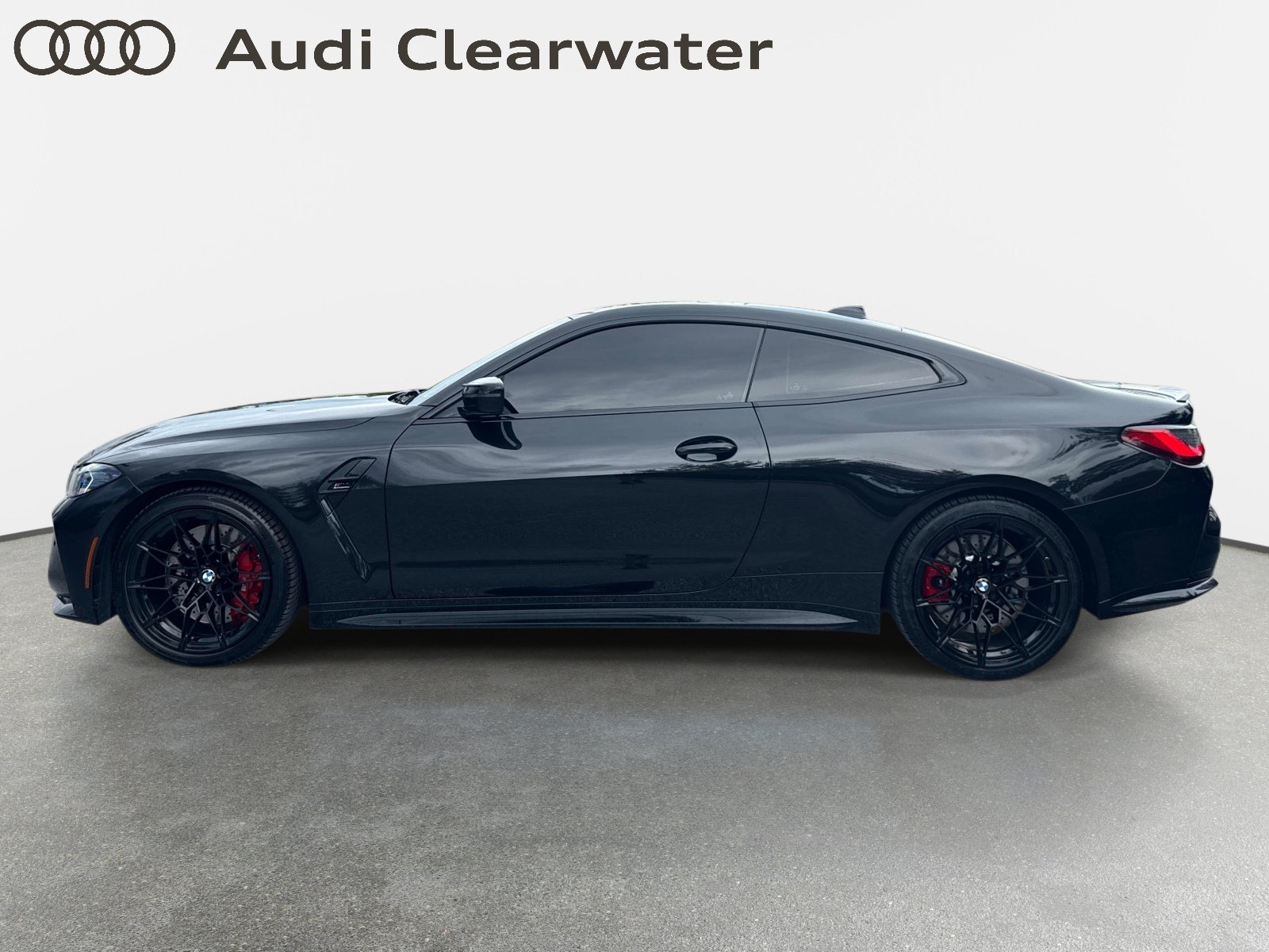 Used 2021 BMW M4 Competition w/ Executive Package RWD image 2