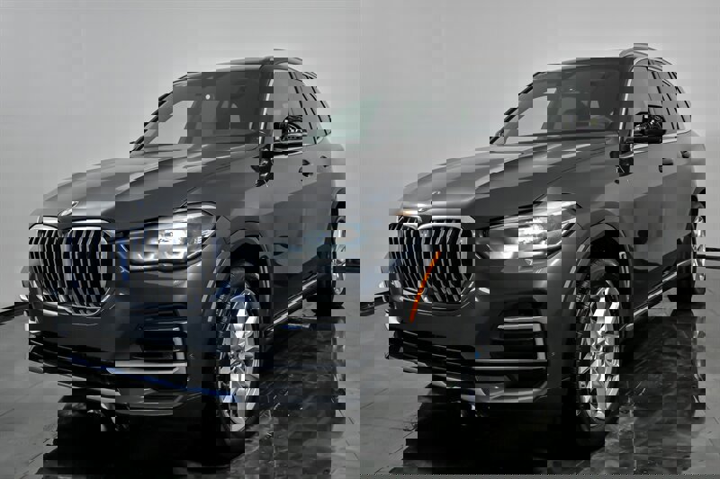 Used 2022 BMW X5 xDrive40i w/ Premium Package image 5