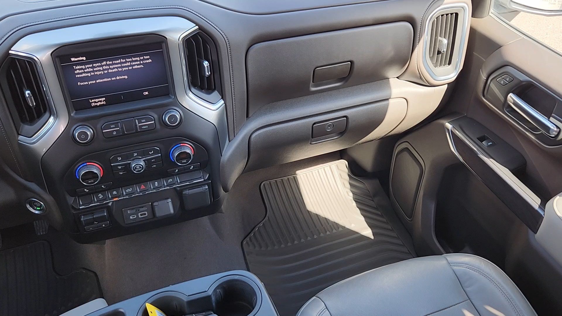 Used 2020 Chevrolet Silverado 1500 LTZ w/ Z71 Off-Road Package AWD/4WD image 6