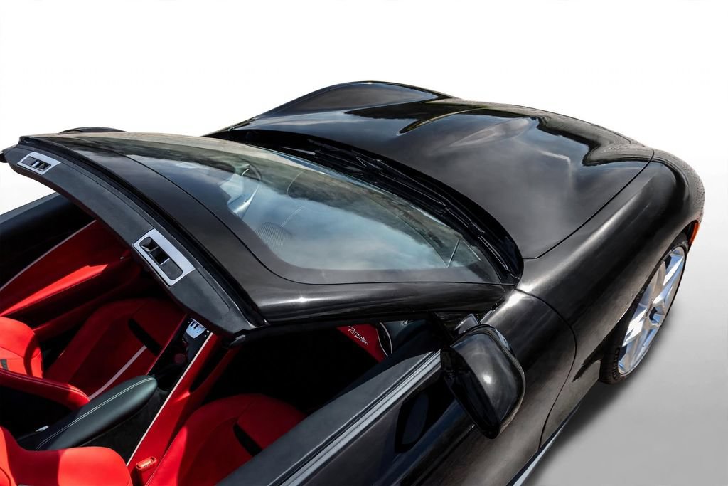 Certified 2024 Ferrari Roma Spider RWD image 18