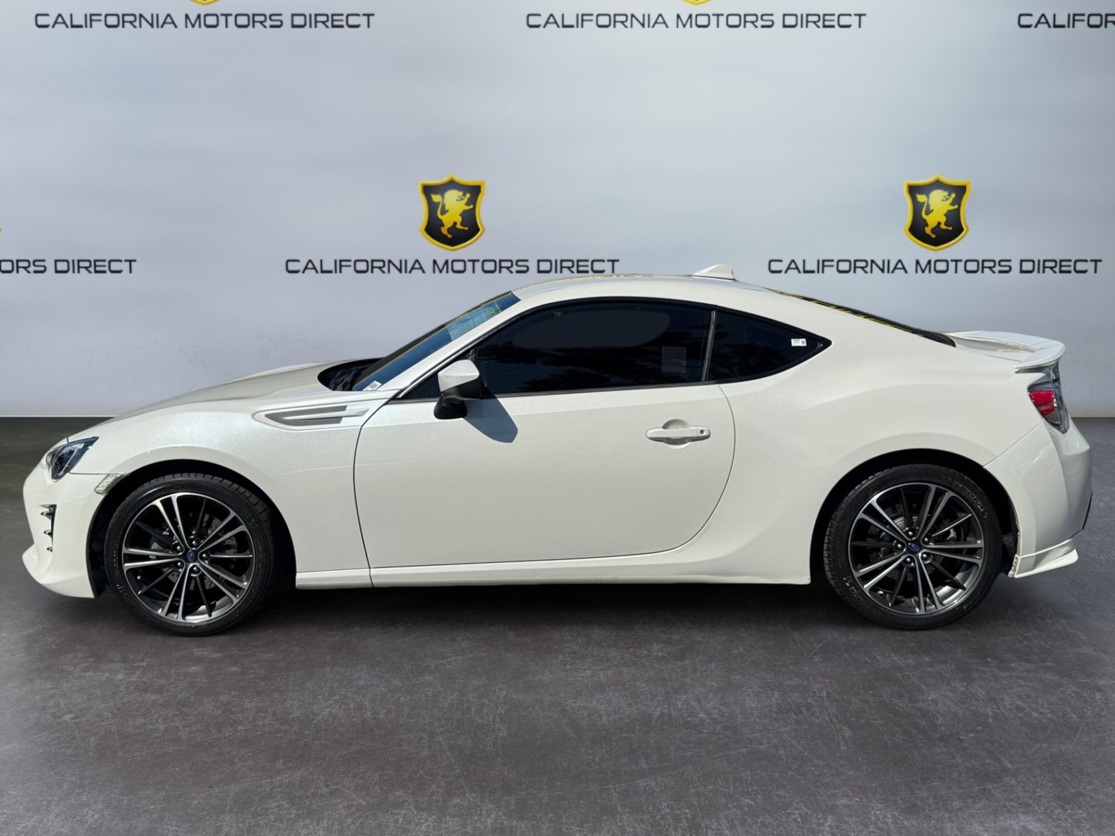 Used 2016 Subaru BRZ Premium RWD image 2
