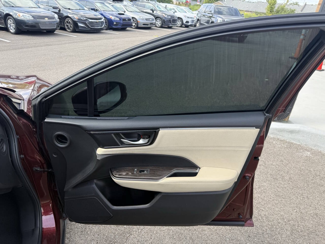 Used 2018 Honda Clarity Touring image 13