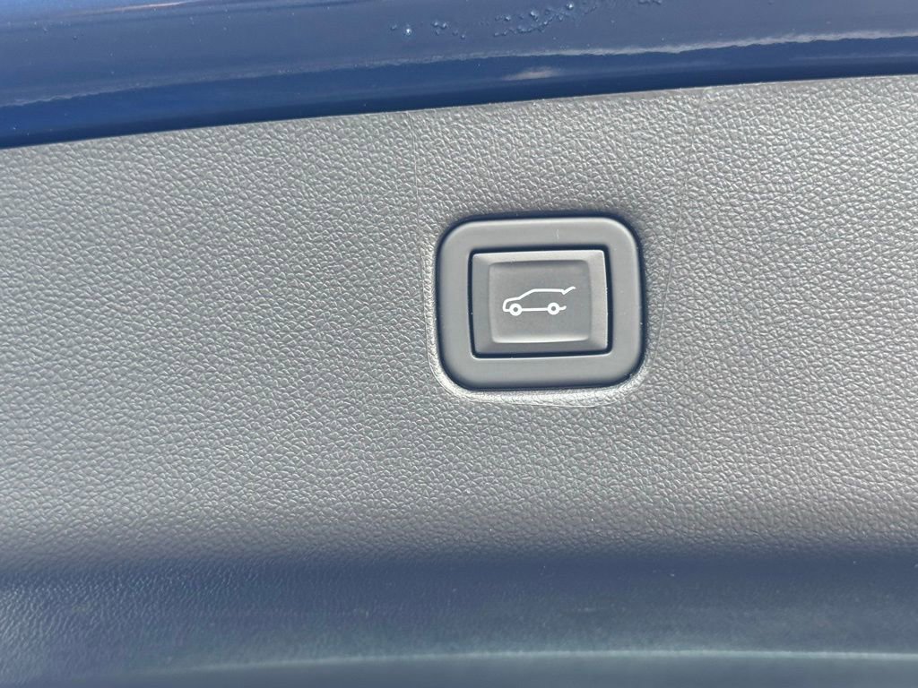 Used 2022 Chevrolet Blazer LT image 22