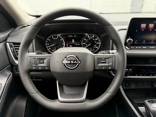 New 2026 Nissan Rogue Dark Armor AWD/4WD image 18