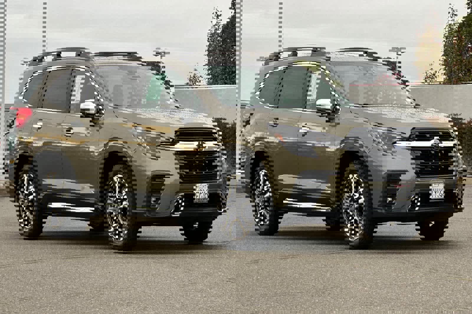 Used 2023 Subaru Ascent Touring image 5