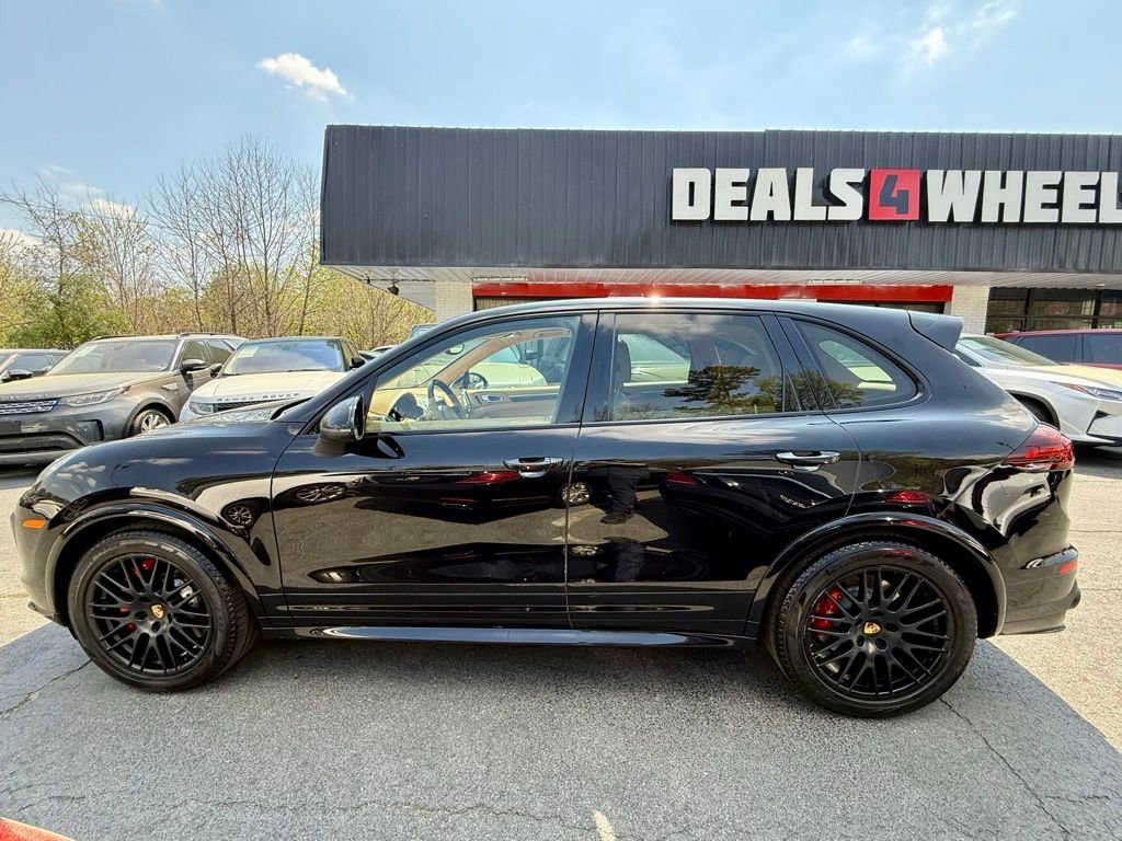 Used 2016 Porsche Cayenne GTS AWD/4WD image 9