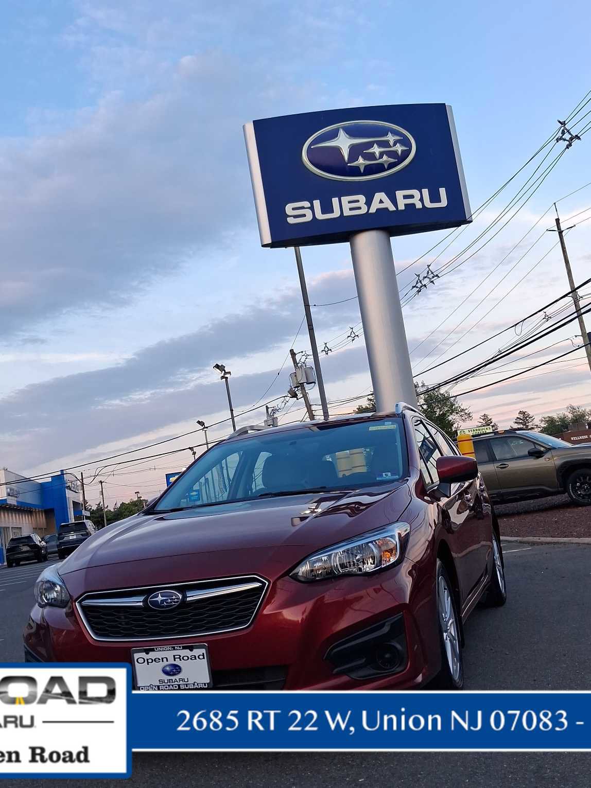 Used 2017 Subaru Impreza 2.0i Premium AWD/4WD image 1