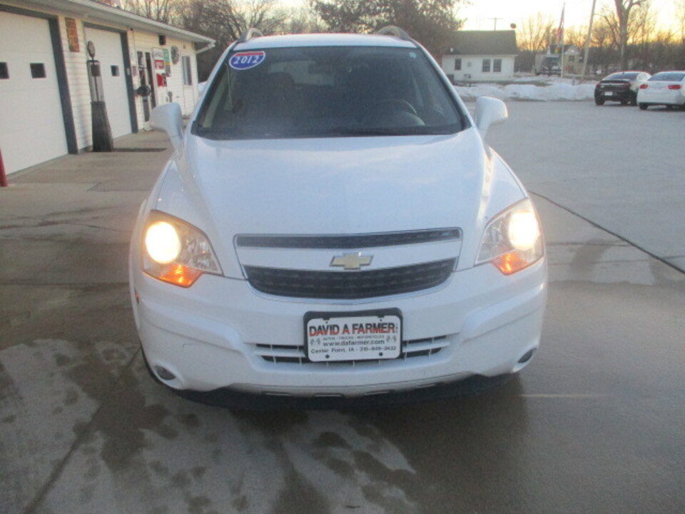 Used 2012 Chevrolet Captiva Sport LT image 3
