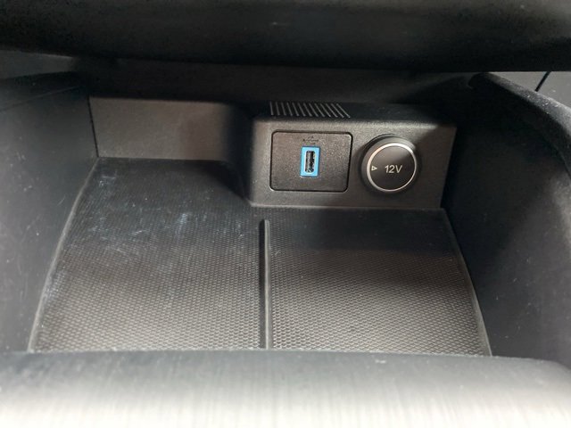 Used 2020 Ford Escape SE Sport image 31