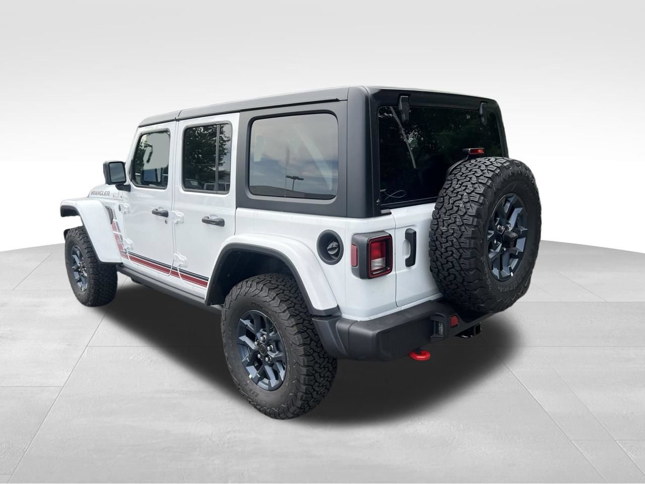 New 2026 Jeep Wrangler Unlimited Sport w/ Dual Top Group AWD/4WD video 3