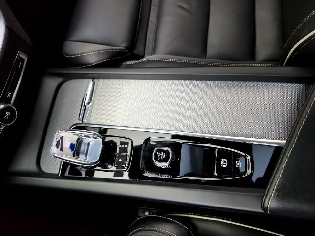 Certified 2024 Volvo S60 B5 Plus w/ Climate Package AWD/4WD image 26