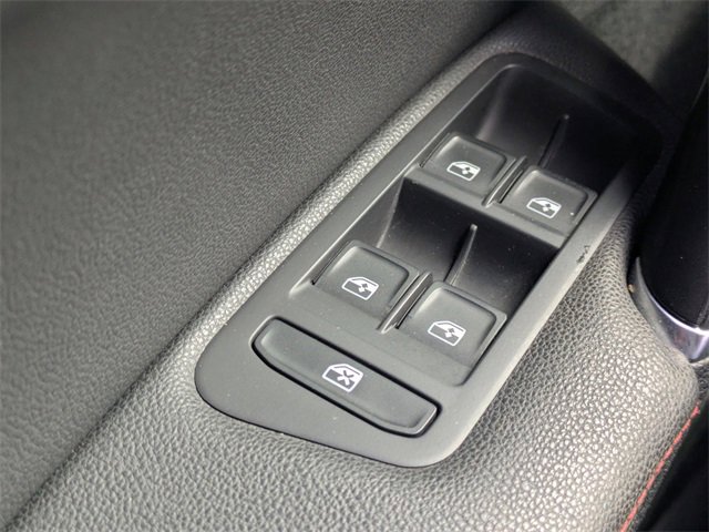 Used 2021 Volkswagen GTI SE image 25