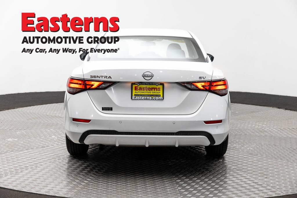 Used 2024 Nissan Sentra SV FWD image 8
