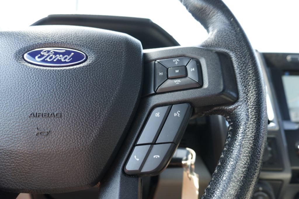Used 2016 Ford F150 XLT w/ Equipment Group 302A Luxury AWD/4WD image 21