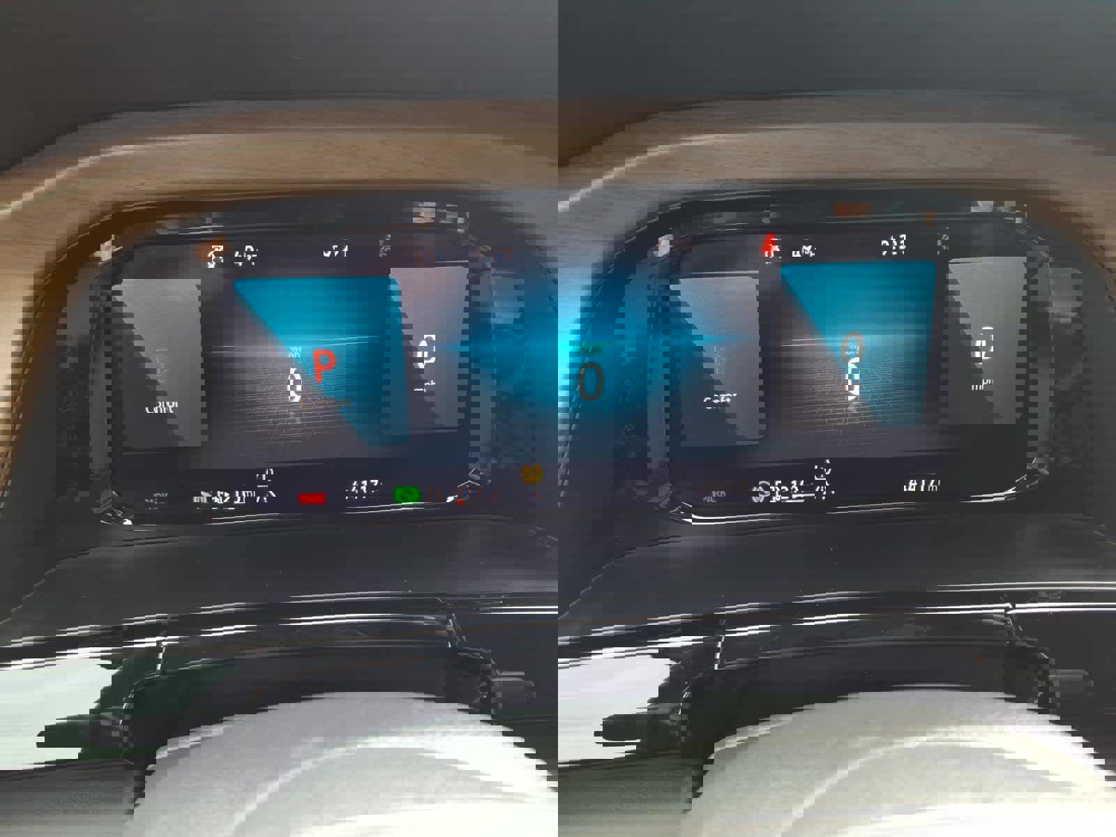 Used 2025 Volkswagen Atlas SE image 12