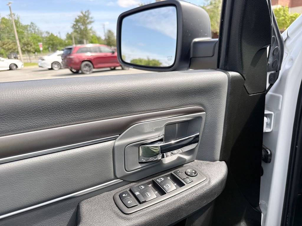Used 2024 RAM 1500 Classic SLT AWD/4WD image 13