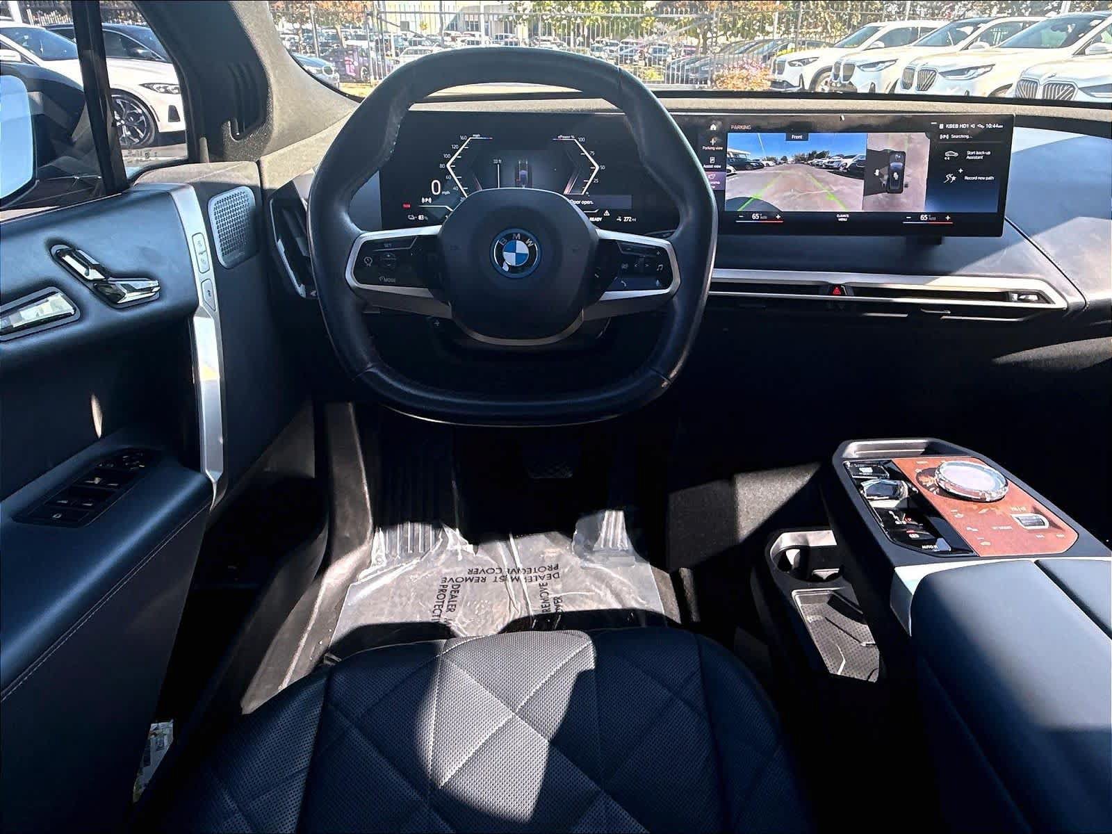 Used 2023 BMW iX M60 w/ Executive Package AWD/4WD image 10