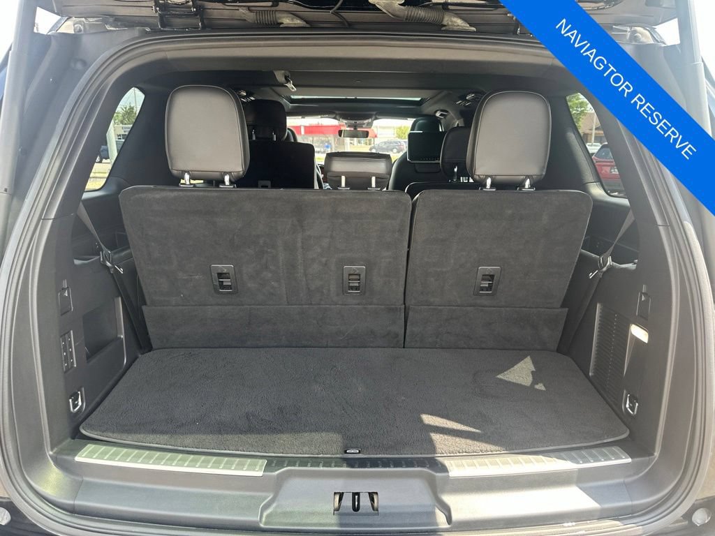 Used 2018 Lincoln Navigator Reserve w/ Technology Package AWD/4WD image 28