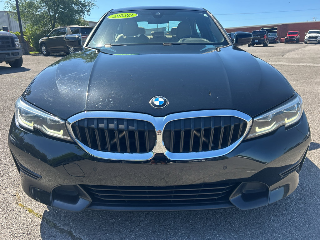 Used 2020 BMW 330i Sedan w/ Convenience Package RWD image 2