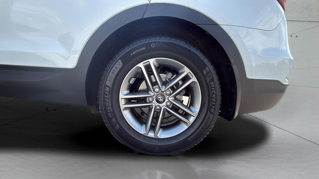 Used 2018 Hyundai Santa Fe Sport w/ 2.4L Value Package 02 FWD image 26