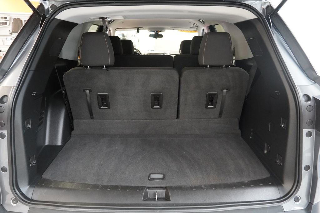 Used 2020 Chevrolet Traverse LS w/ LPO, Floor Liner Package FWD image 13