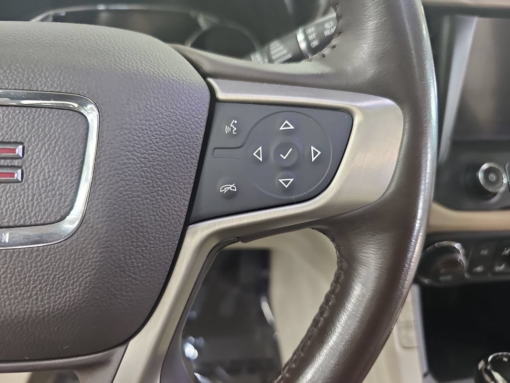 Used 2019 GMC Acadia Denali w/ Technology Package AWD/4WD image 19