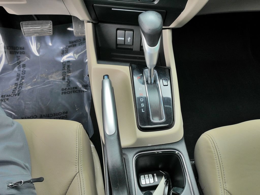 Used 2015 Honda Civic EX-L image 28