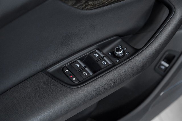 Used 2020 Audi Q7 2.0T Premium Plus w/ Premium Plus Package image 39