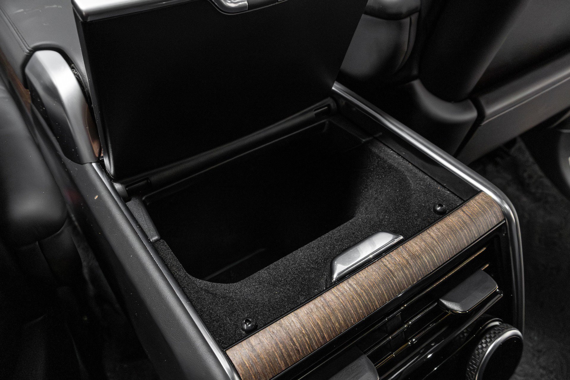 Used 2023 Land Rover Range Rover Long Wheelbase Autobiography image 62