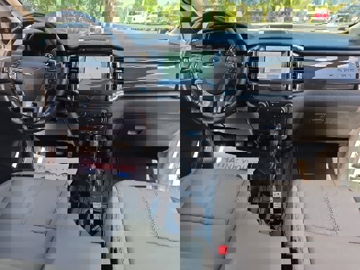 Certified 2022 Ford Ranger Lariat w/ Equipment Group 501A High image 2