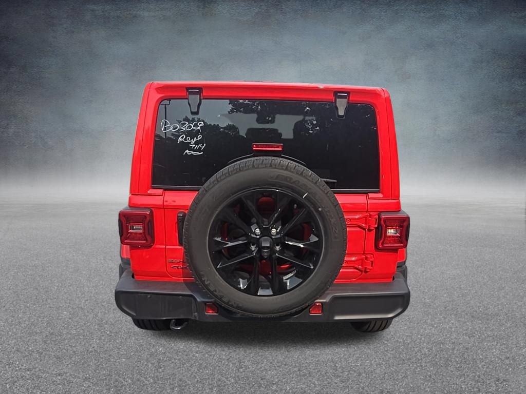 Used 2025 Jeep Wrangler Unlimited Sahara AWD/4WD image 9