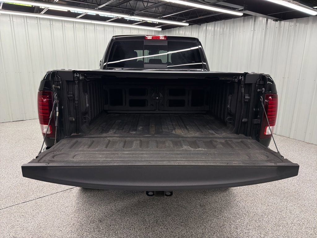 Used 2018 RAM 2500 Power Wagon w/ Leather & Luxury Group AWD/4WD image 9