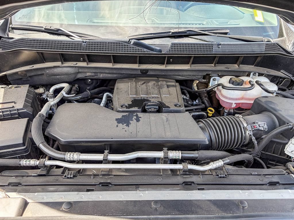Certified 2025 Chevrolet Silverado 1500 Custom AWD/4WD image 55