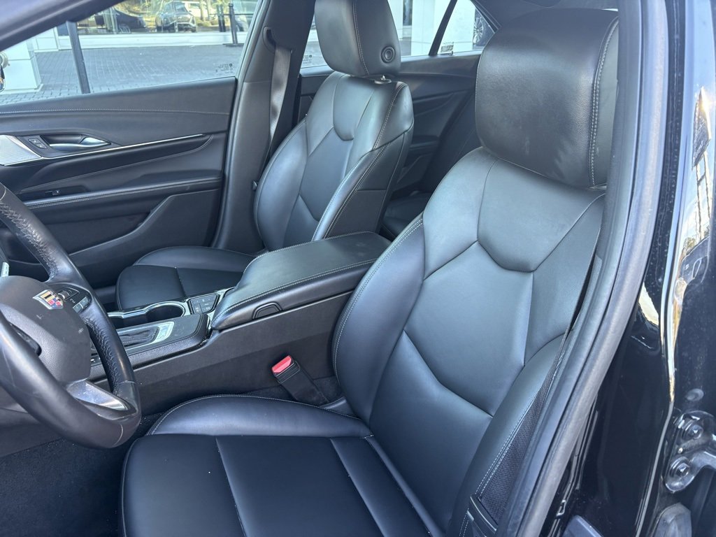 Used 2021 Cadillac CT4 Luxury w/ Sun And Sound Package image 11