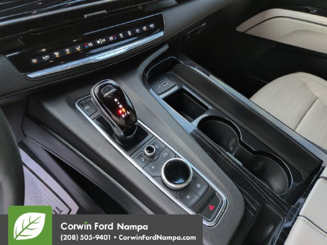 Used 2021 Cadillac Escalade Sport w/ Driver Assist Tech Package AWD/4WD image 17