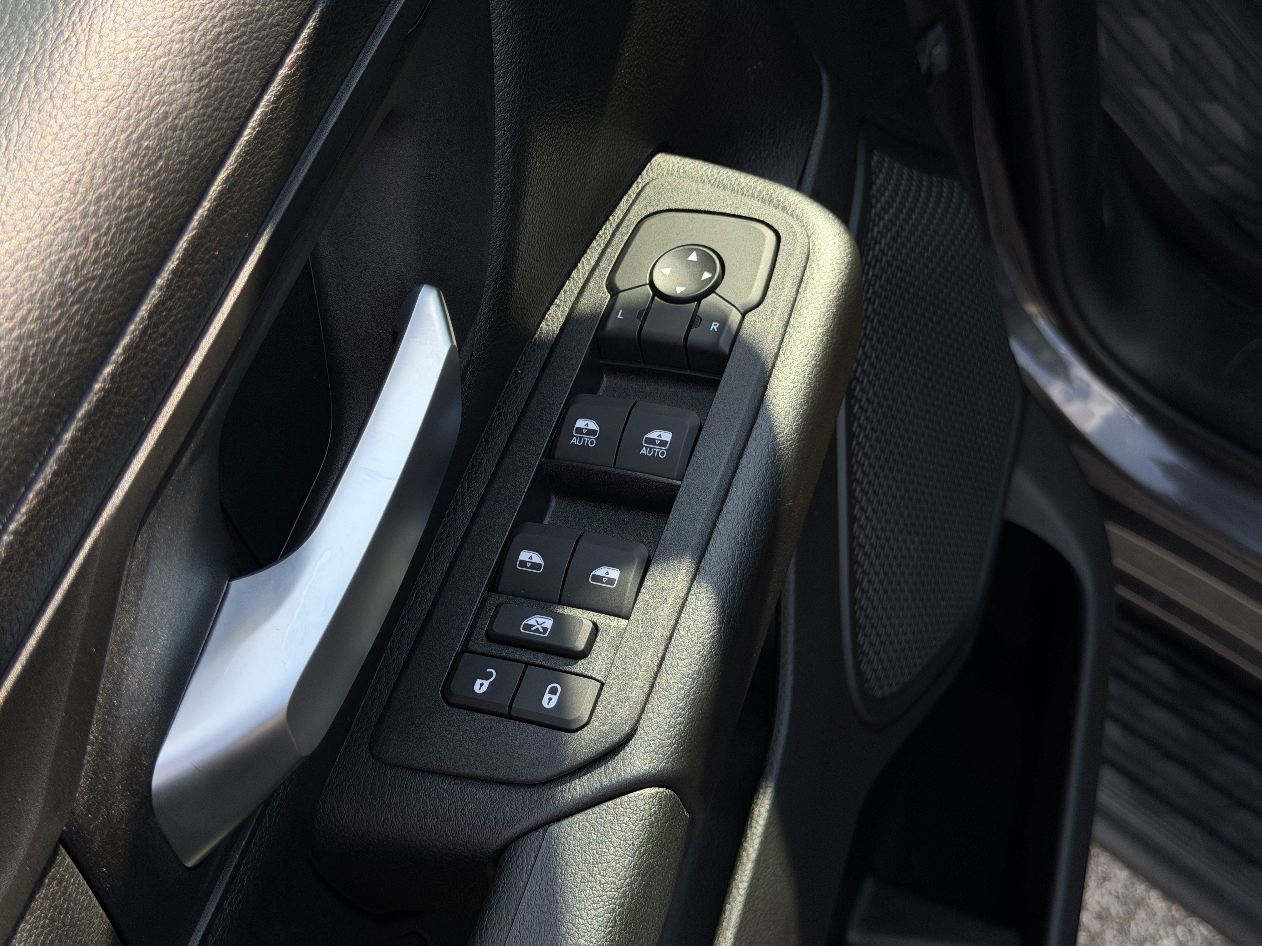 New 2026 RAM 1500 Warlock AWD/4WD image 15