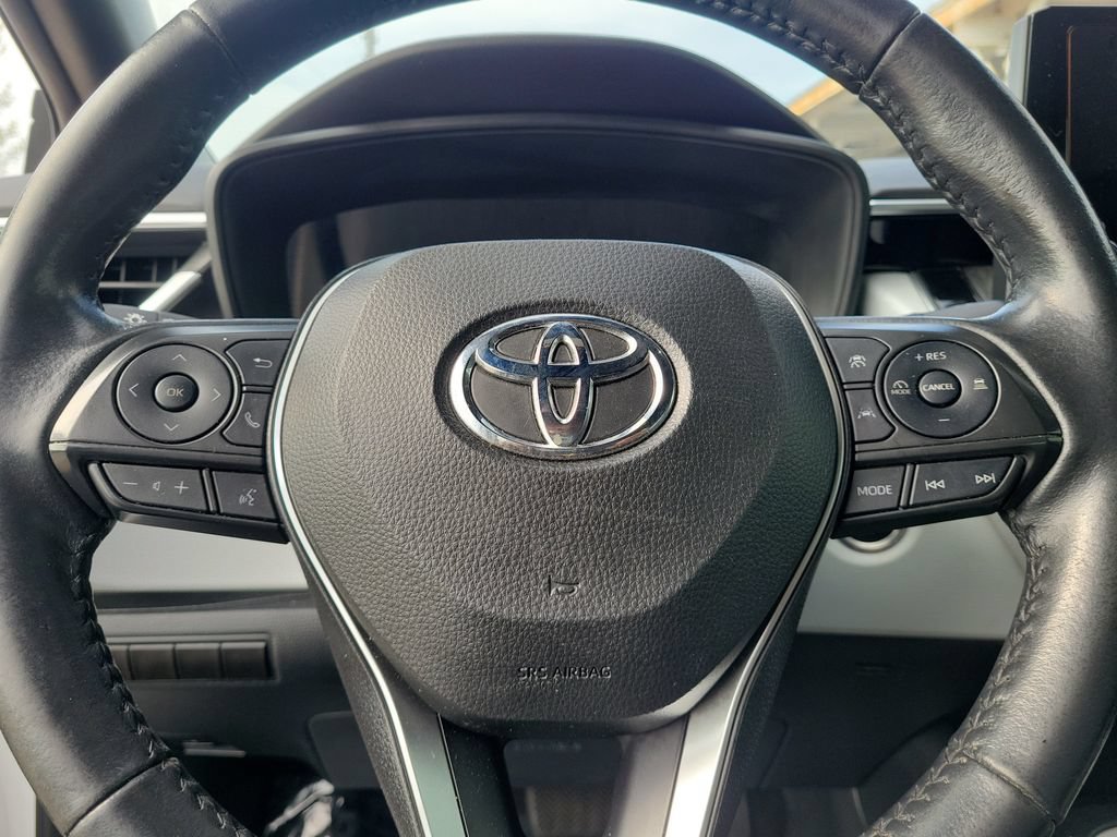 Used 2023 Toyota Corolla SE FWD image 15