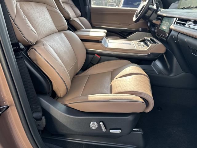 New 2026 Lincoln Navigator L Black Label image 9