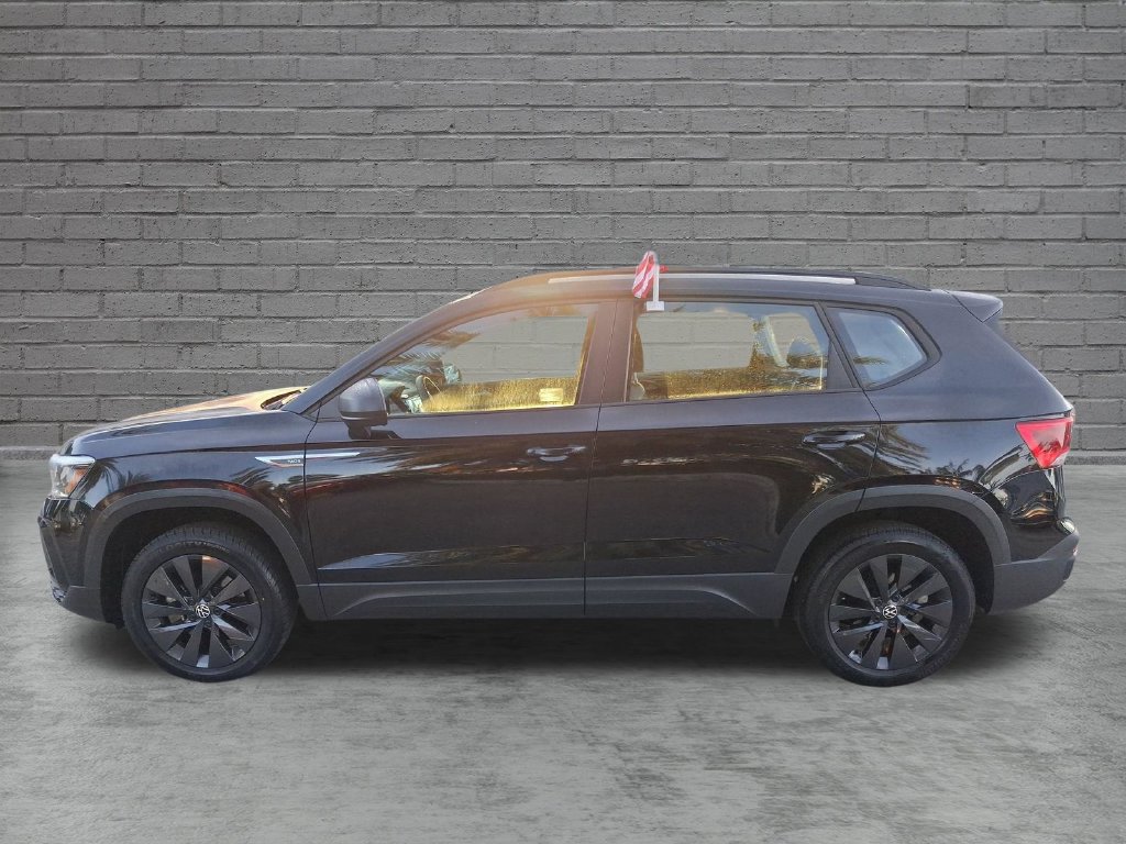 Used 2024 Volkswagen Taos S FWD image 5
