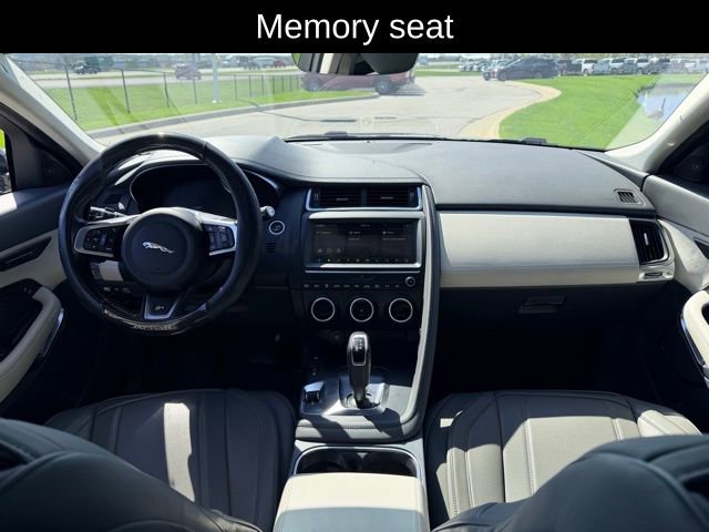 Used 2020 Jaguar E-PACE SE AWD/4WD image 7