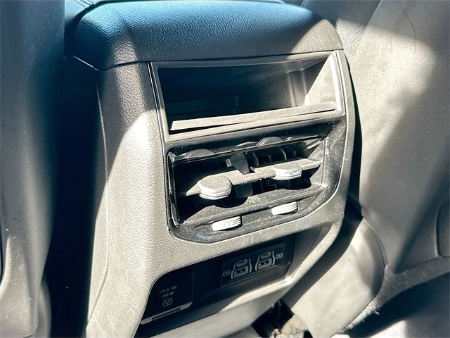 Used 2023 Jeep Grand Cherokee Altitude image 25