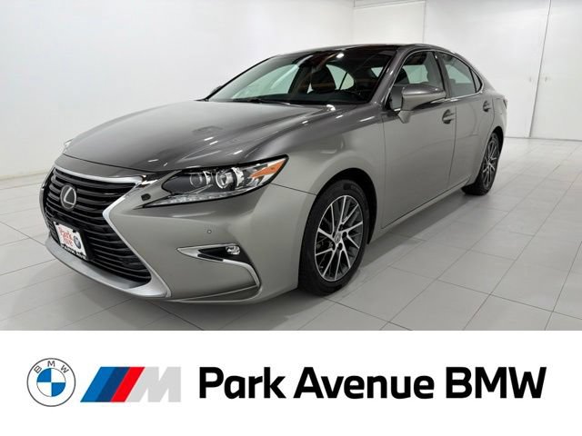 Used 2017 Lexus ES 350 w/ Luxury Package