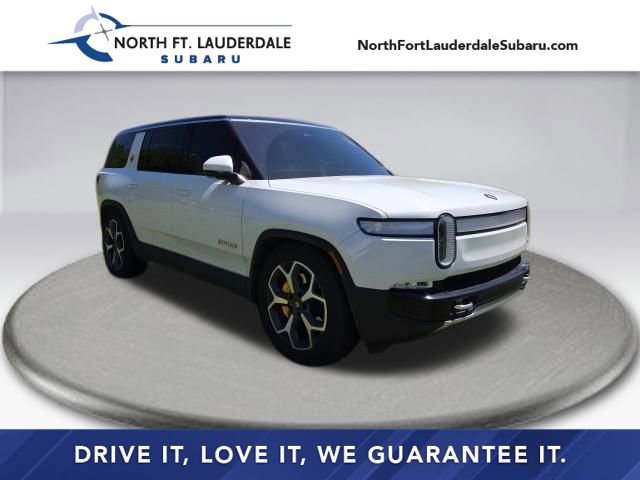 Used 2023 Rivian R1S Adventure video 1