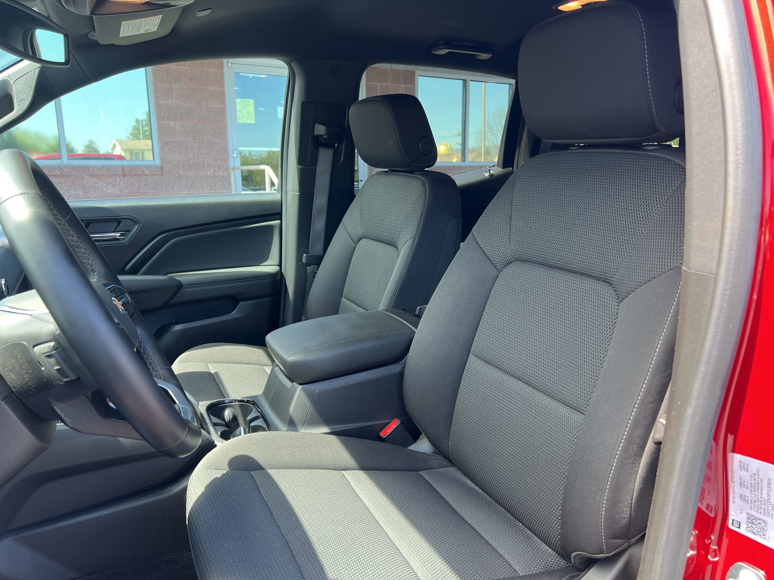 Used 2023 Chevrolet Colorado LT w/ LT Convenience Package II AWD/4WD image 22